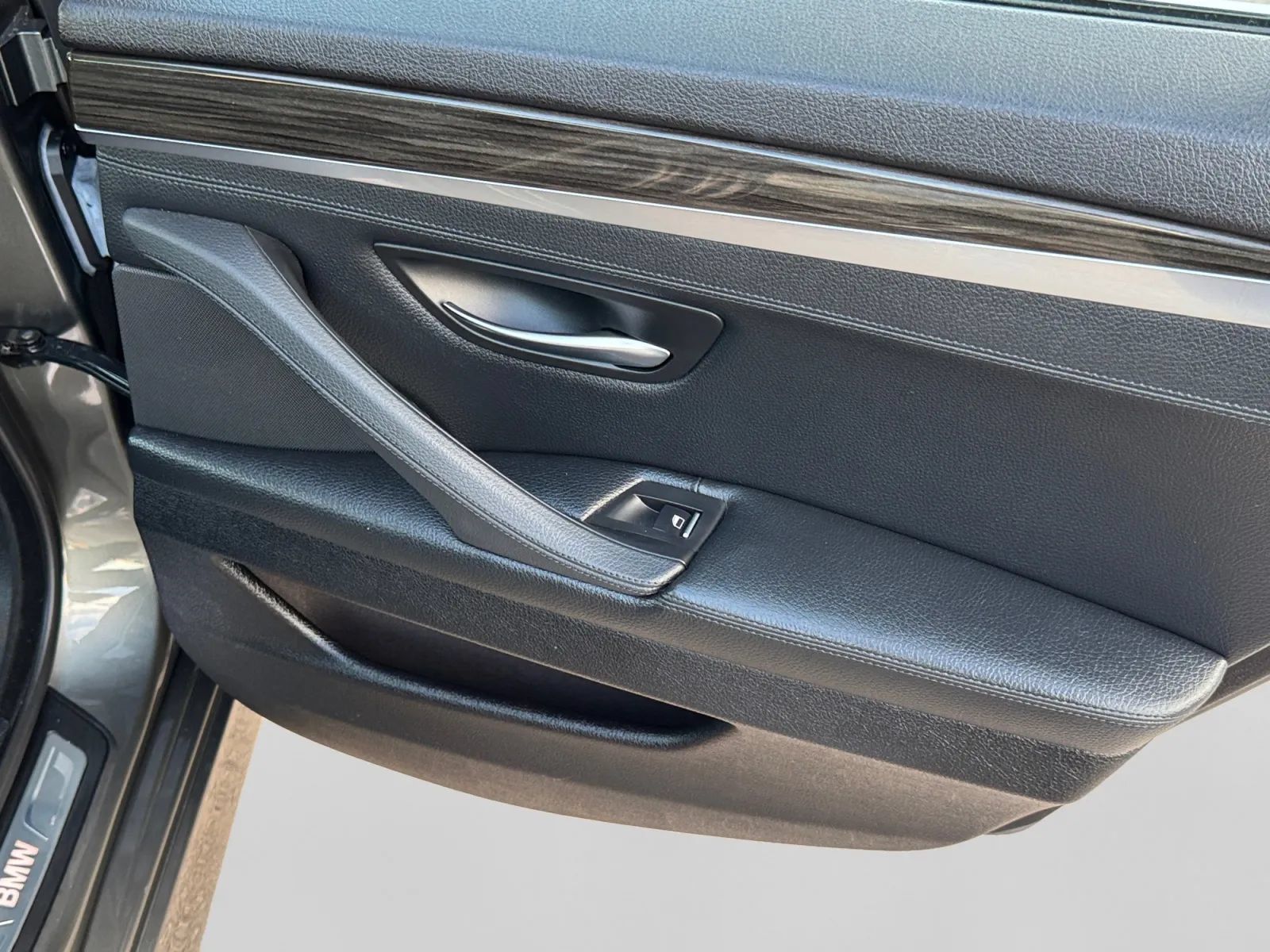 Used 2014 BMW 535d Sedan RWD image 20