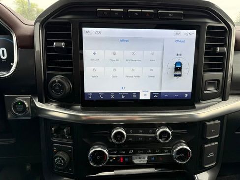 Certified 2023 Ford F150 Lariat w/ Equipment Group 502A High AWD/4WD image 17