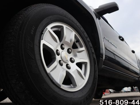 Used 2018 Chevrolet Silverado 1500 LT w/ All Star Edition image 10