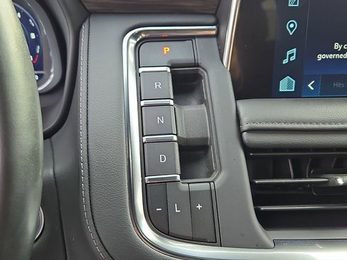 Certified 2023 Chevrolet Tahoe Z71 w/ Off-Road Capability Package image 12