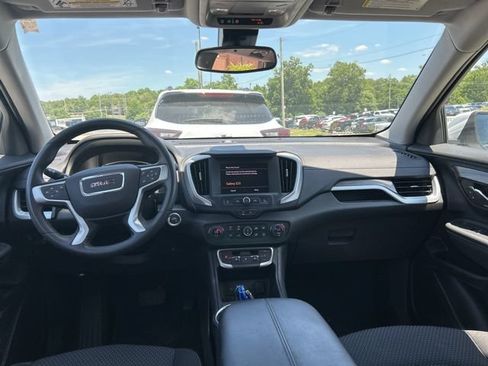 Used 2024 GMC Terrain SLE w/ Driver Convenience Package AWD/4WD image 5