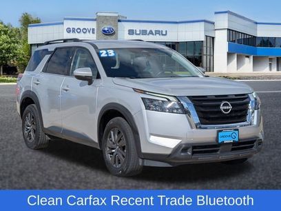 Used 2023 Nissan Pathfinder SV