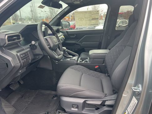 Used 2024 Toyota Tacoma SR w/ Towing Package RWD image 22