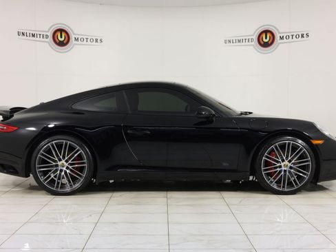Used 2018 Porsche 911 Carrera S RWD image 2