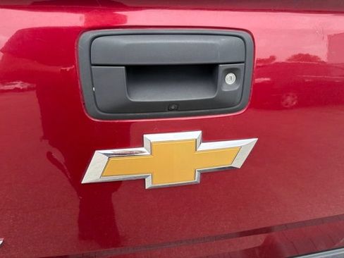 Used 2018 Chevrolet Colorado Z71 AWD/4WD image 33
