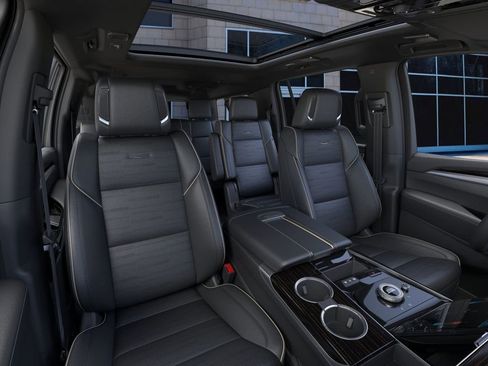 New 2026 Cadillac Escalade ESV Luxury w/ Touring Package image 16