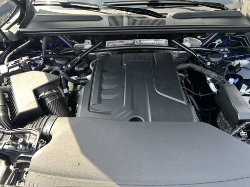 Certified 2025 Audi Q5 Premium Plus w/ Premium Plus image 16