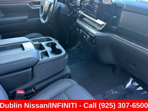 Used 2023 Chevrolet Silverado 1500 LT w/ Protection Package AWD/4WD image 17