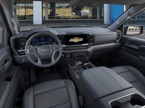 New 2025 Chevrolet Silverado 1500 LTZ w/ LTZ Premium Package AWD/4WD image 16