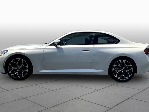 New 2025 BMW 230i Coupe w/ Premium Package RWD image 13
