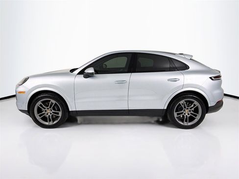 New 2026 Porsche Cayenne Coupe image 2
