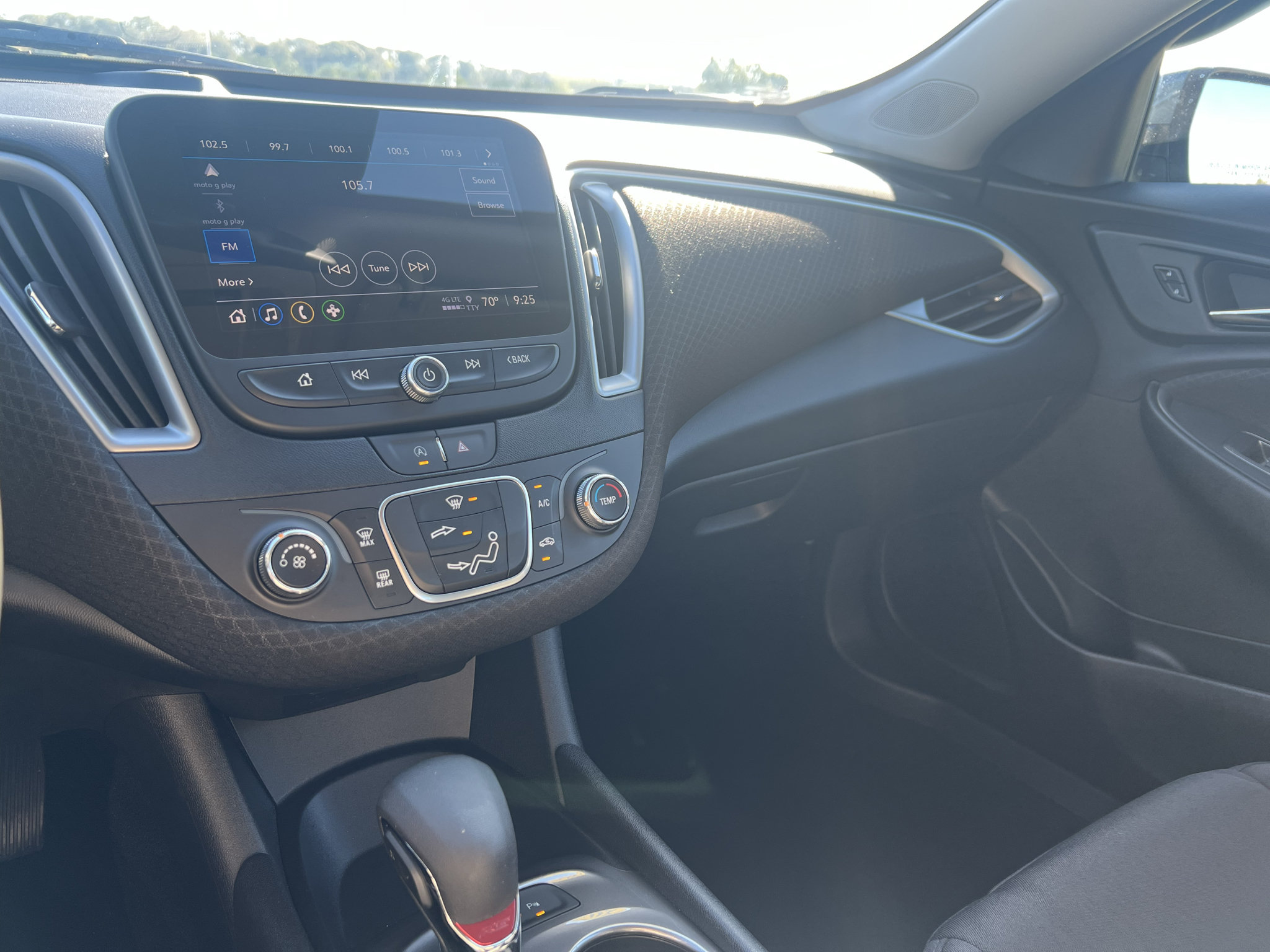 Used 2024 Chevrolet Malibu RS FWD image 28