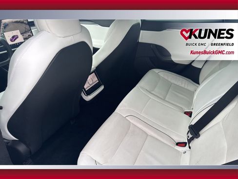 Used 2022 Tesla Model S Plaid image 33