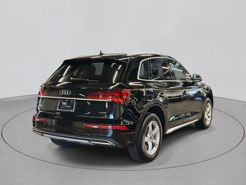 Certified 2024 Audi Q5 Premium w/ Convenience Package AWD/4WD image 4