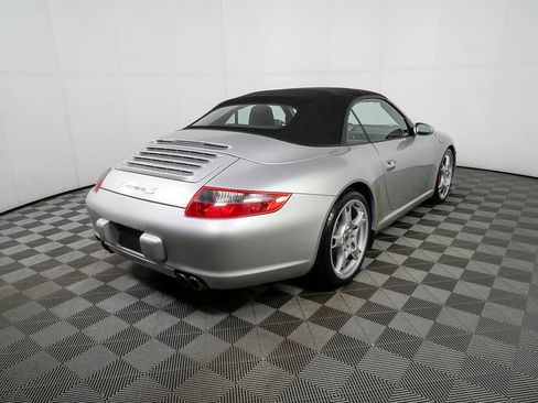 Used 2005 Porsche 911 Carrera S RWD image 27