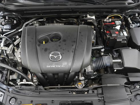 Used 2019 MAZDA MAZDA3 Sedan FWD image 29