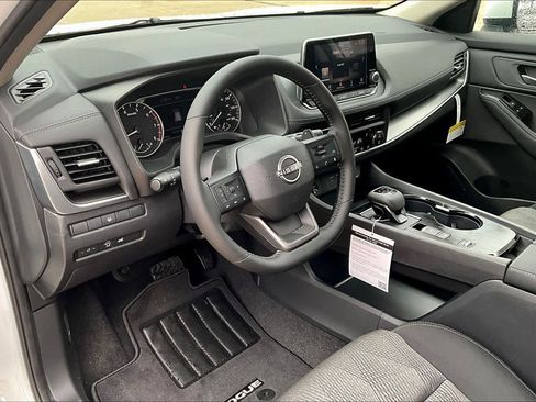 New 2026 Nissan Rogue SV w/ Cold Weather Package image 8