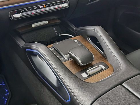 Certified 2025 Mercedes-Benz GLS 450 4MATIC w/ AMG Line Exterior image 7