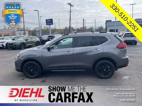 Used 2017 Nissan Rogue SV w/ Midnight Edition Package image 6