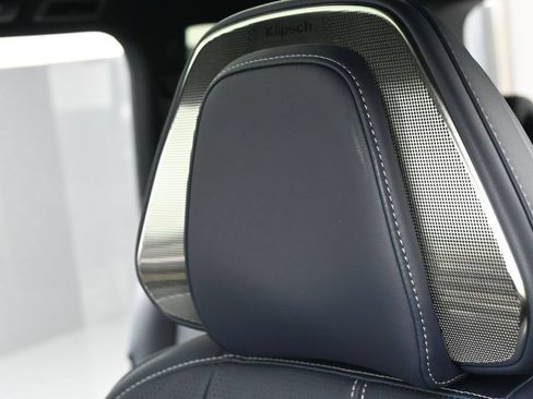 New 2027 INFINITI QX80 Sensory AWD/4WD image 16