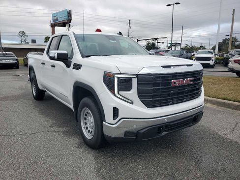 New 2026 GMC Sierra 1500 Pro w/ Convenience Package image 8