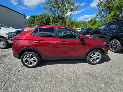 Used 2023 Buick Encore GX Preferred w/ Cold Weather Comfort Package AWD/4WD image 9