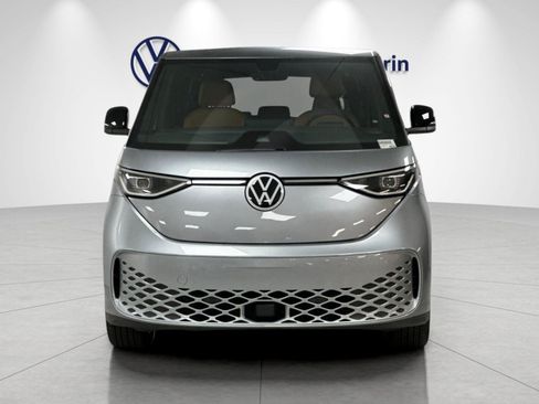 New 2025 Volkswagen ID. Buzz Pro S RWD image 8