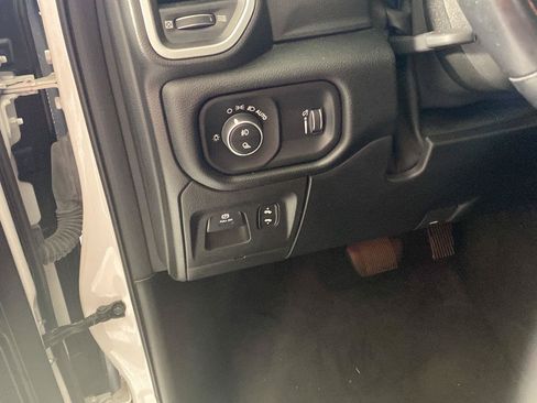 Used 2021 RAM 1500 Big Horn AWD/4WD image 20