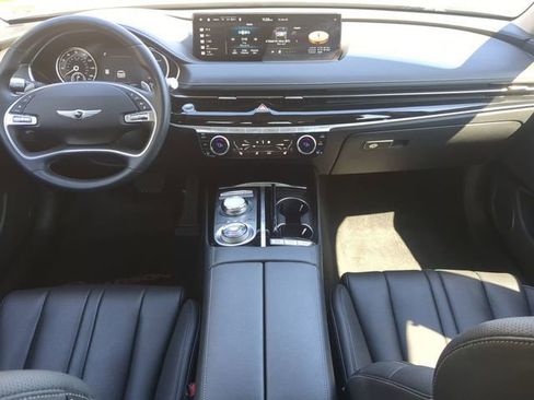 Used 2023 Genesis G80 2.5T image 13