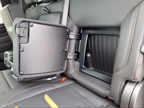 New 2026 GMC Sierra 2500 AT4 w/ AT4 Premium Plus Package image 23