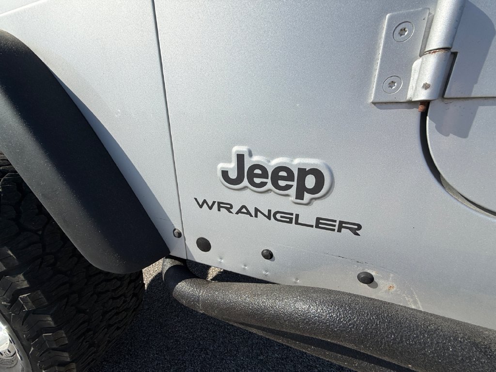 Used 2005 Jeep Wrangler Sport w/ 30" Tire & Wheel Group AWD/4WD image 31