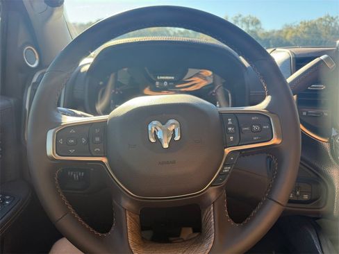 New 2025 RAM 2500 Limited image 21