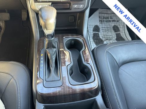 Used 2022 GMC Canyon Elevation w/ Elevation Premium Package image 26