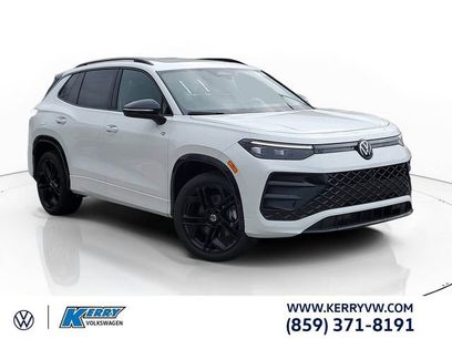 New 2026 Volkswagen Tiguan SE R-Line