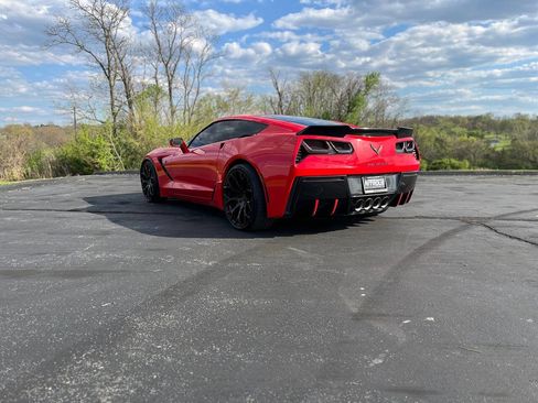 Used 2014 Chevrolet Corvette Stingray Coupe w/ 2LT Preferred Equipment Group image 23