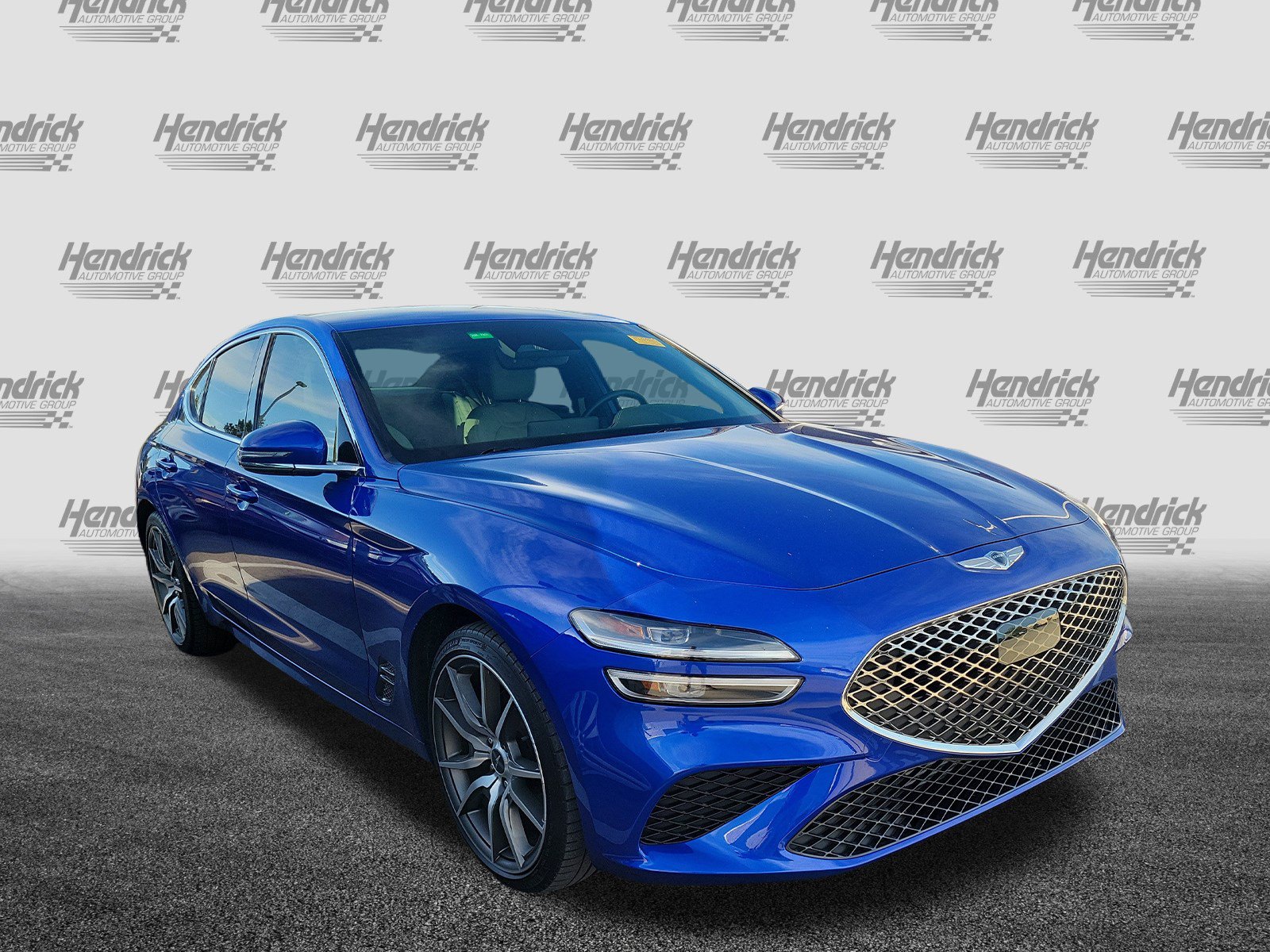 Used 2023 Genesis G70 2.0T RWD image 2