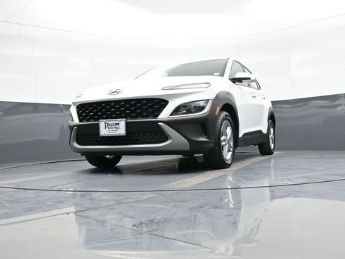 Certified 2023 Hyundai Kona SE w/ Cargo Package AWD/4WD image 25