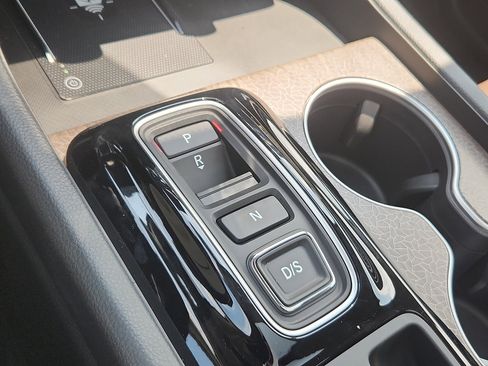 New 2026 Honda Pilot Elite image 12