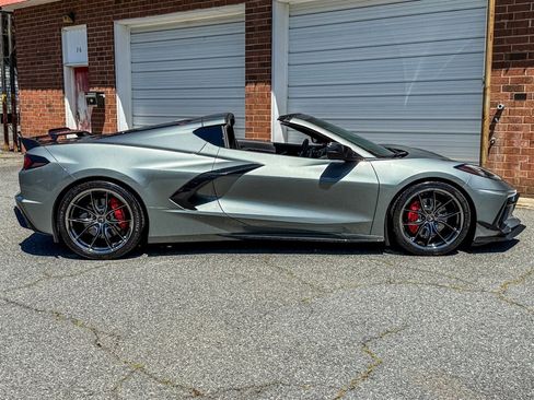 Used 2024 Chevrolet Corvette Stingray Preferred Cpe w/ Stealth Interior Trim Package RWD image 38