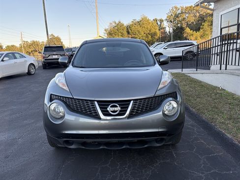 Used 2012 Nissan Juke SV w/ Interior Illumination Pkg image 2