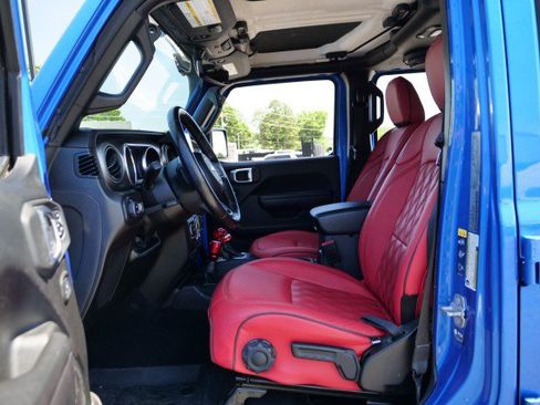 Used 2022 Jeep Gladiator Sport AWD/4WD image 29