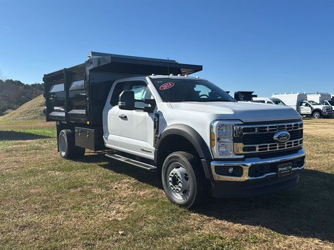 New 2024 Ford F550 4x4 SuperCab Super Duty image 11