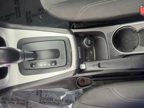 Used 2015 Ford Fiesta SE image 19