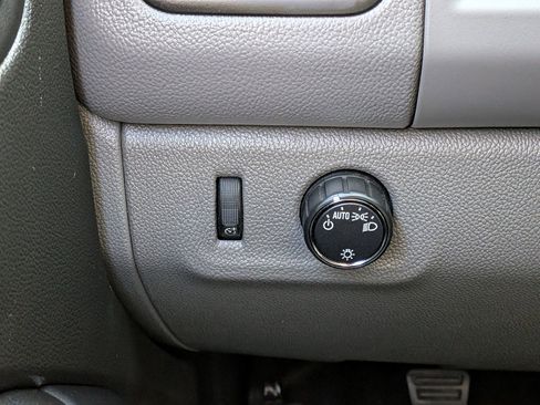 Used 2016 GMC Canyon SL RWD image 15