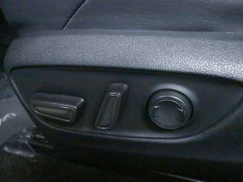 Used 2021 Toyota RAV4 Adventure image 15