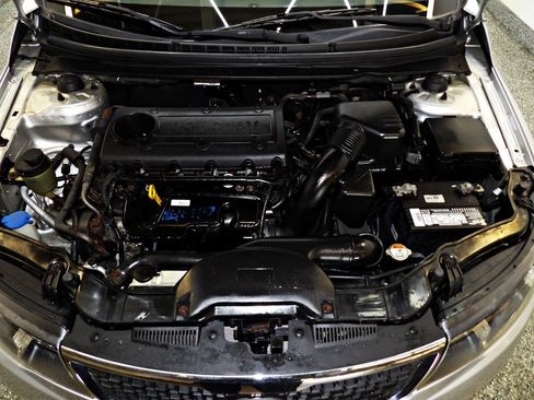 Used 2013 Kia Forte EX FWD image 21