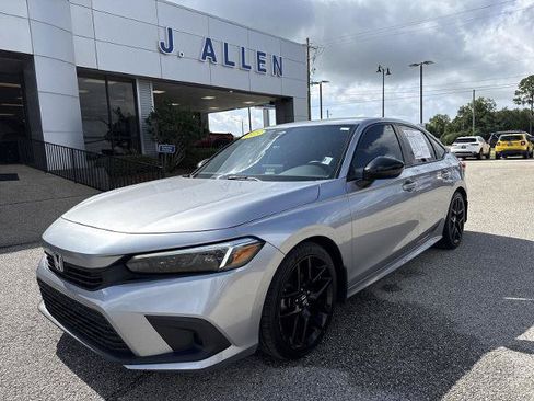 Used 2023 Honda Civic Sport image 1