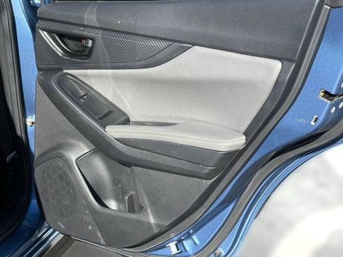 Used 2021 Subaru Crosstrek 2.5i Sport w/ Moonroof Package image 32