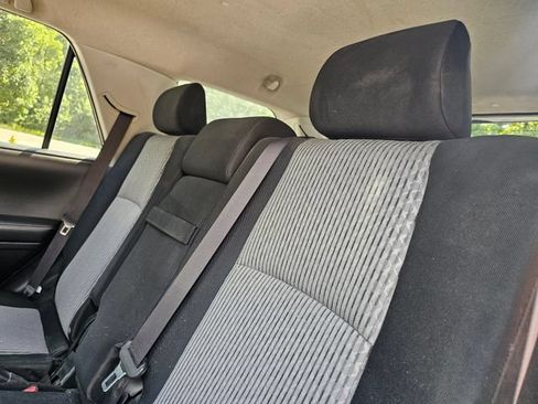Used 2019 Toyota 4Runner SR5 AWD/4WD image 9