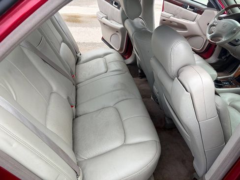 Used 1998 Cadillac Seville STS w/ Heated Seats Pkg FWD image 12